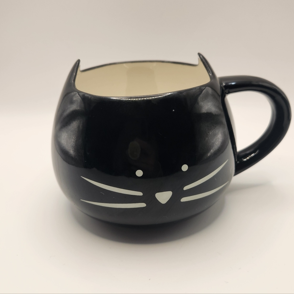 Peek-a-Boo Black Cat Mug -‎ 3D Hidden Kitten Surprise Coffee Tea Koolkatkoo